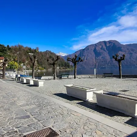 Italianway - Piazza Campidoglio 3 Лено