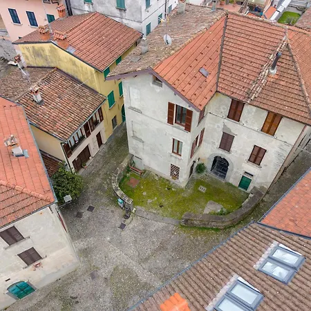 Historic Borgo Campidoglio 3