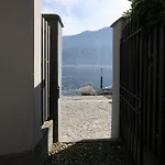 Historic Borgo Lake Como Campidoglio 3 Apartment