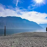 Historic Borgo Lake Como Campidoglio 3 Apartment *