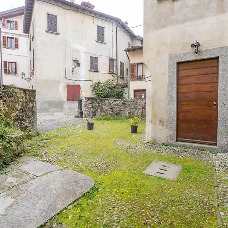 Historic Borgo Campidoglio 3 *