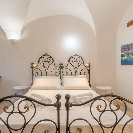 Historic Borgo Campidoglio 3 * Lenno