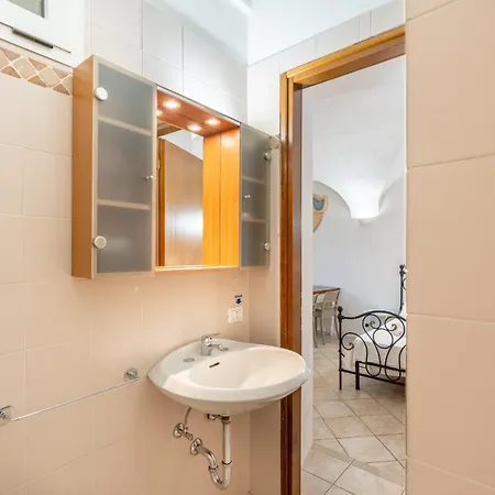 Historic Borgo Campidoglio 3 * Lenno