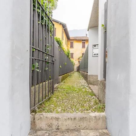 Apartment Historic Borgo Campidoglio 3 Lenno